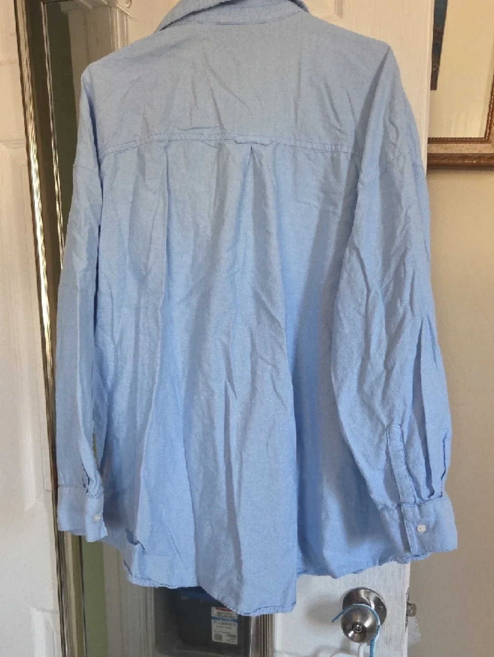 Old Navy Light Blue Button-Down Shirt - Picture 3 of 4